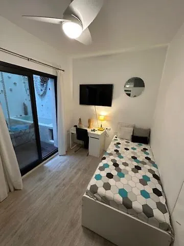 Casa Duque Compartida Familiar 1-Habitacion Con Bano Propio Seville