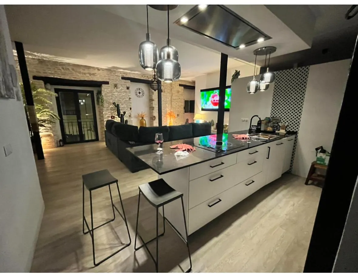 Casa Duque Compartida Familiar 1-Habitacion Con Bano Propio Seville