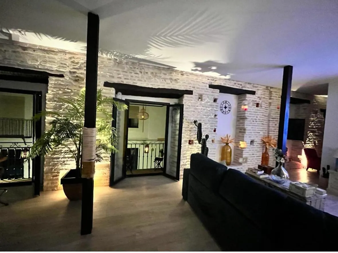 Homestay Casa Duque Compartida Familiar 1-Habitacion Con Bano Propio Seville