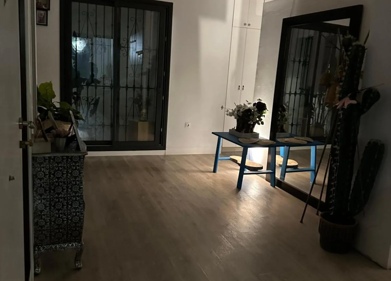 Homestay Casa Duque Compartida Familiar 1-Habitacion Con Bano Propio Seville